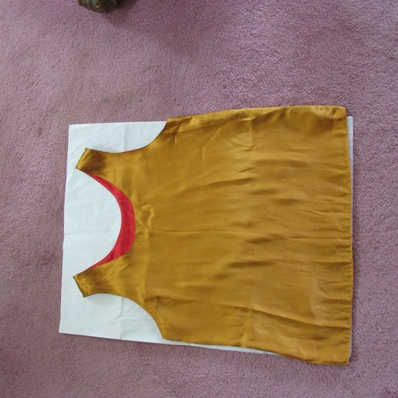 Women's Reversible Top Gold/Red - Picture 4 of 13